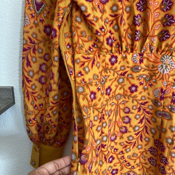 Urban Outfitters floral retro 70s mini dress - Picture 8 of 11